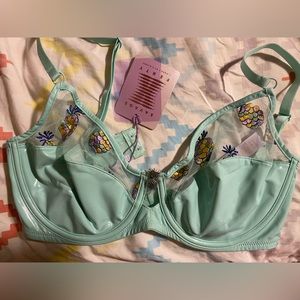 Brand new with tags SavagexFenty Bra 36DD